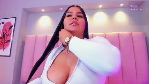 Snapshot of keily_ross1 chatting on 02.22.25 Keily Ross online show from 02.22.25