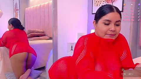 Snapshot of keily_ross1 chatting on 10.16.25 Keily Ross online show from 10.16.25