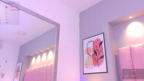 Snapshot of keily_ross1 chatting on 11.27.25 Keily Ross online show from 11.27.25