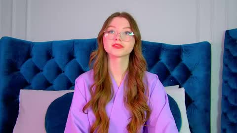 Keira online show from 02.25.25