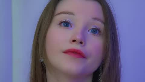 Keira online show from 03.12.26