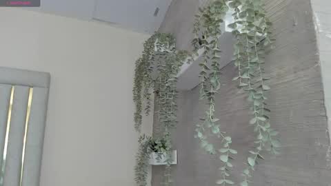 keirahartz online show from 04.30.26