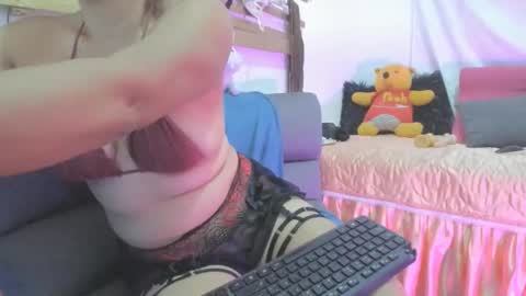 keira online show from 02.26.26