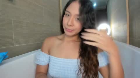 keiry_gonzalez11_aws online show from 10.29.25