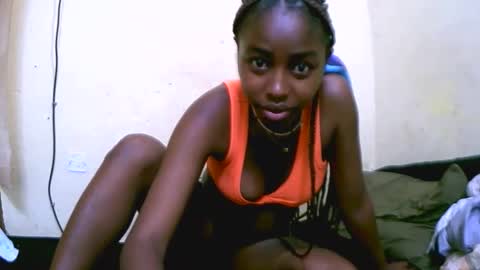 Snapshot of keisha759446 chatting on 10.27.25 keisha759446 online show from 10.27.25