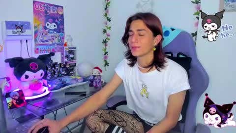 Snapshot of keita_moon chatting on 01.06.25 Keita moon online show from 01.06.25