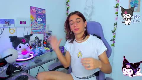 Snapshot of keita_moon chatting on 01.19.25 Keita moon online show from 01.19.25