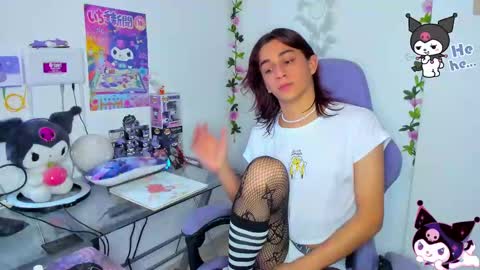 Snapshot of keita_moon chatting on 02.15.25 Keita moon online show from 02.15.25