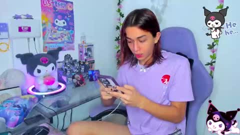 Snapshot of keita_moon chatting on 02.23.25 Keita moon online show from 02.23.25