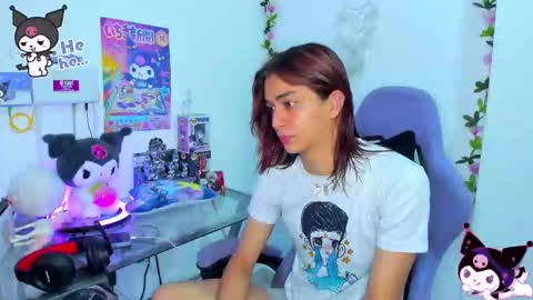 Snapshot of keita_moon chatting on 03.03.25 Keita moon online show from 03.03.25