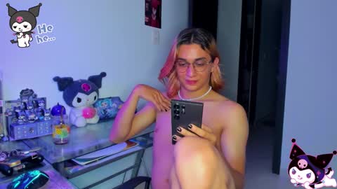 Snapshot of keita_moon chatting on 09.18.25 Keita moon online show from 09.18.25