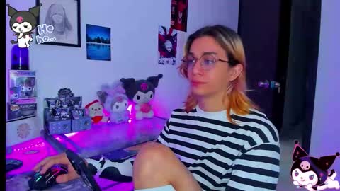 Snapshot of keita_moon chatting on 12.03.25 Keita moon online show from 12.03.25