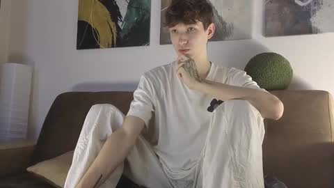 Mark online show from 11.10.25