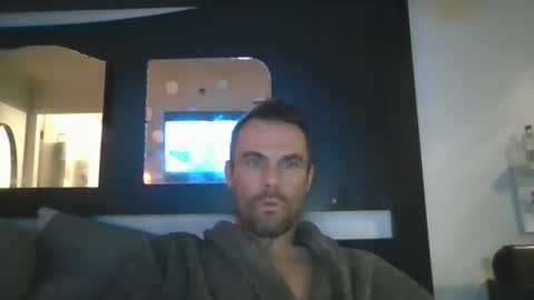 Snapshot of keithross1205 chatting on 03.06.25 clyde online show from 03.06.25