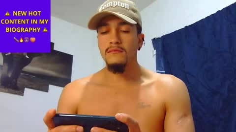 Snapshot of keivid_2303 chatting on 01.27.25 david online show from 01.27.25