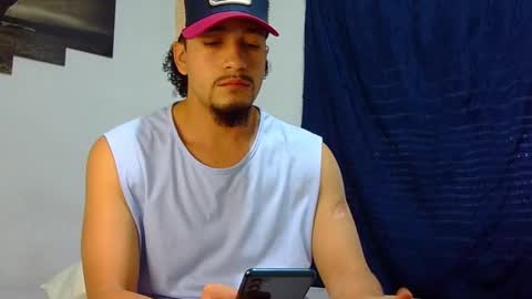 Snapshot of keivid_2303 chatting on 03.04.25 david online show from 03.04.25