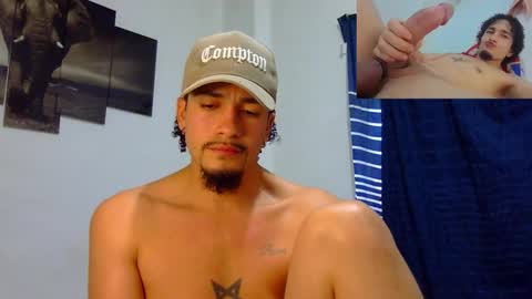 Snapshot of keivid_2303 chatting on 03.10.25 david online show from 03.10.25