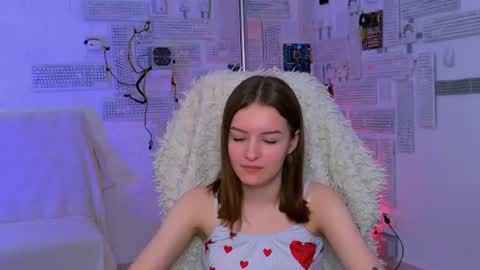 kelliebanshe online show from 06.19.26