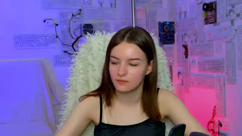 kelliebanshe online show from 07.04.26