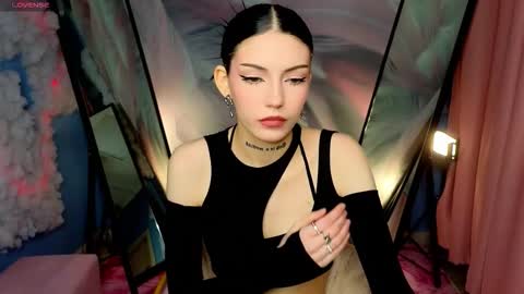 Snapshot of kelly__bunny chatting on 01.14.26 Kelly online show from 01.14.26