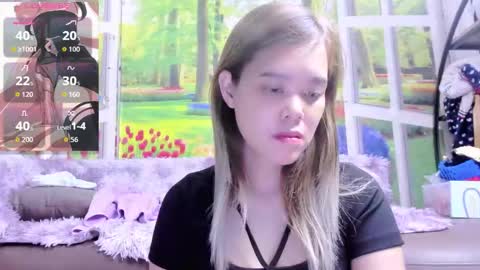 Snapshot of kelly_baby2005 chatting on 11.06.25 Kelly online show from 11.06.25