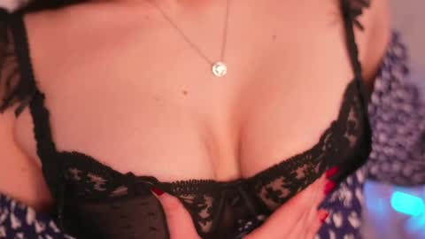  KELLY  online show from 03.09.25