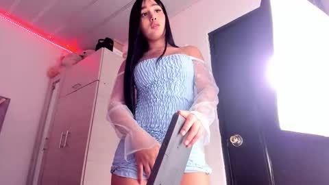 Snapshot of kelly_piink chatting on 09.20.25 Kelly online show from 09.20.25