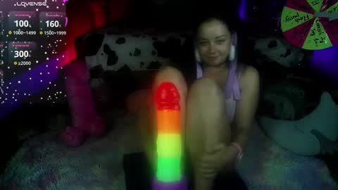 Snapshot of kellycakemeow chatting on 10.17.25 Kelly online show from 10.17.25