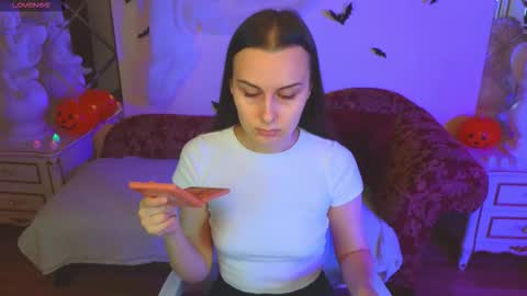 Snapshot of kellycartie chatting on 10.17.25 Im Kelly online show from 10.17.25