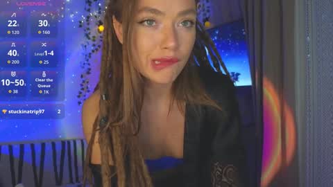 Snapshot of kellyfouler chatting on 12.18.25 KellyFouler online show from 12.18.25