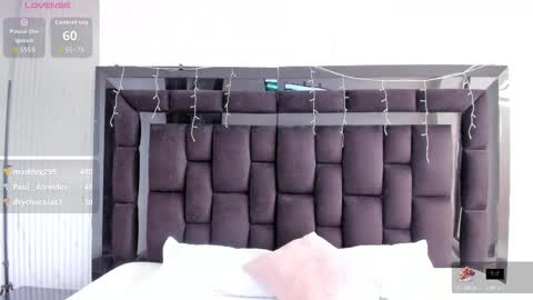 kellyMillian  online show from 03.03.26