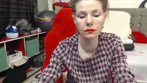 kelly online show from 02.20.25