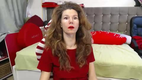 kelly online show from 11.18.25