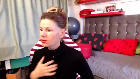 Snapshot of kellynumber chatting on 05.03.26 kelly online show from 05.03.26