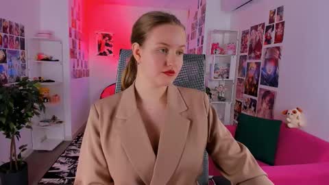 kelly online show from 10.03.25