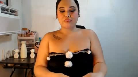 Snapshot of kellys_hot_assxx chatting on 07.13.26 KELLY MCDOLEN online show from 07.13.26