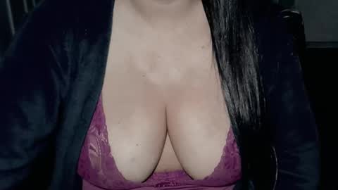 Kellyshow online show from 10.14.25