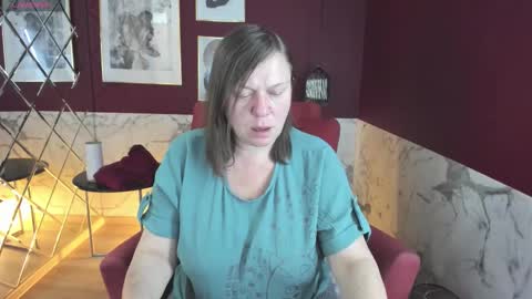 Kelly online show from 09.24.25