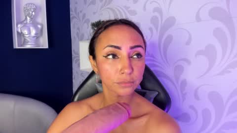 Kelsey online show from 01.23.25