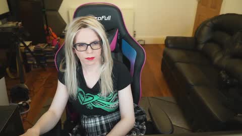 Snapshot of kelseycobalt chatting on 12.29.24 kelseycobalt online show from 12.29.24