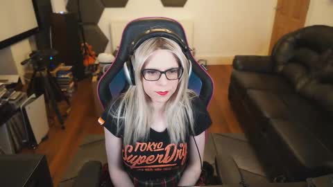 Snapshot of kelseycobalt chatting on 02.24.25 kelseycobalt online show from 02.24.25