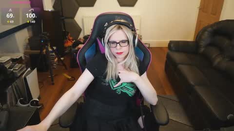 Snapshot of kelseycobalt chatting on 03.08.25 kelseycobalt online show from 03.08.25