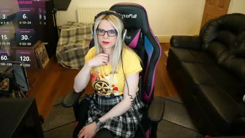 Snapshot of kelseycobalt chatting on 05.20.26 kelseycobalt online show from 05.20.26