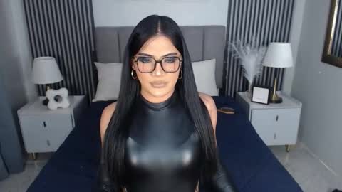 kelsie_silva online show from 10.30.25