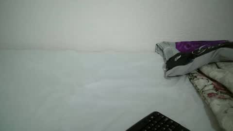 Snapshot of kelsy_01 chatting on 03.08.26 kelsy online show from 03.08.26