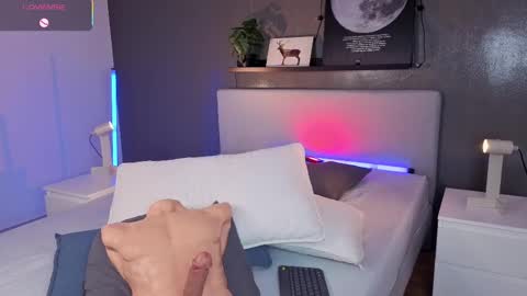   online show from 10.26.25