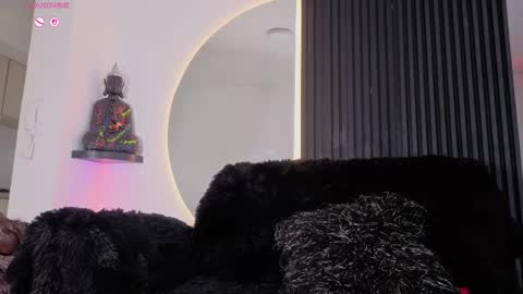 Snapshot of ken_boy_ chatting on 12.18.25 online show from 12.18.25