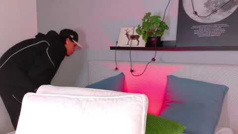 Snapshot of ken_boy_ chatting on 03.13.26 online show from 03.13.26