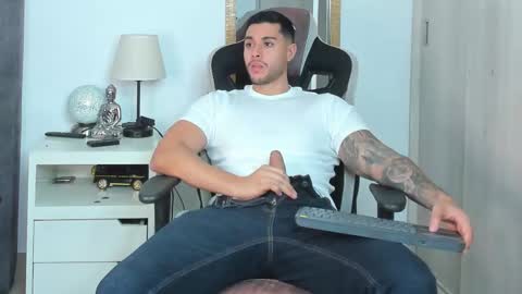 Snapshot of ken_mailik chatting on 02.11.26 ken_mailik online show from 02.11.26