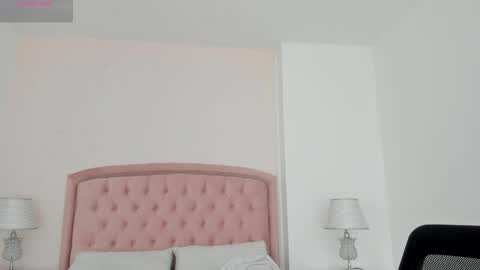 Kendall online show from 11.23.25